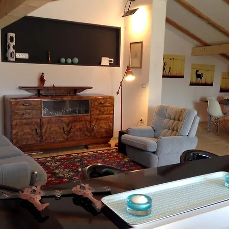 Apartman Enna Apartment Sisan