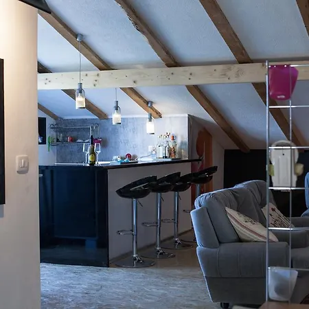Apartman Enna *
